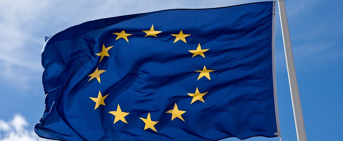 Euro-cromia: l'Unione Europea tra colori e simboli