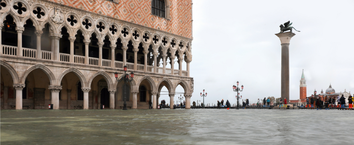Il dramma di Venezia: acqua alta e danni incalcolabili