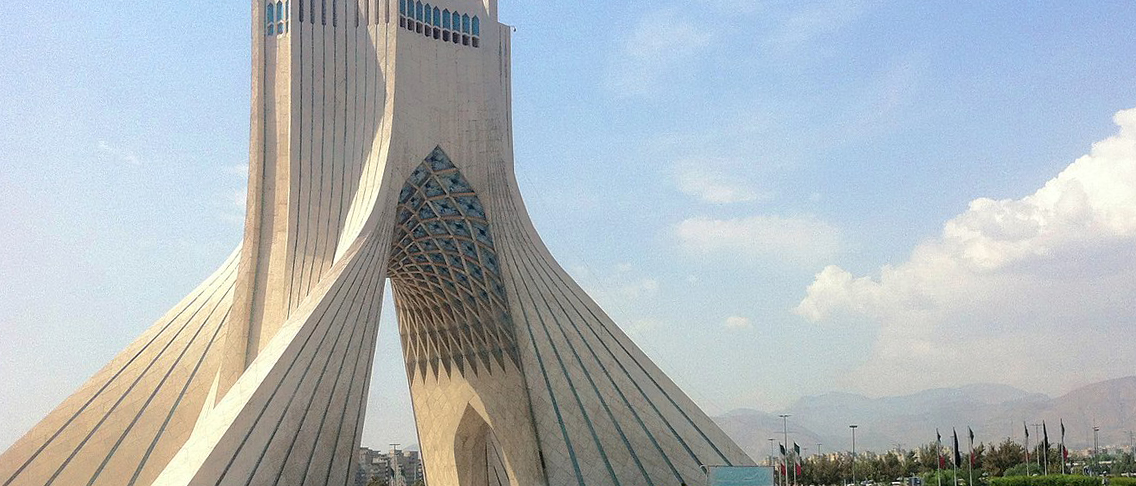 disegno della torre azadi