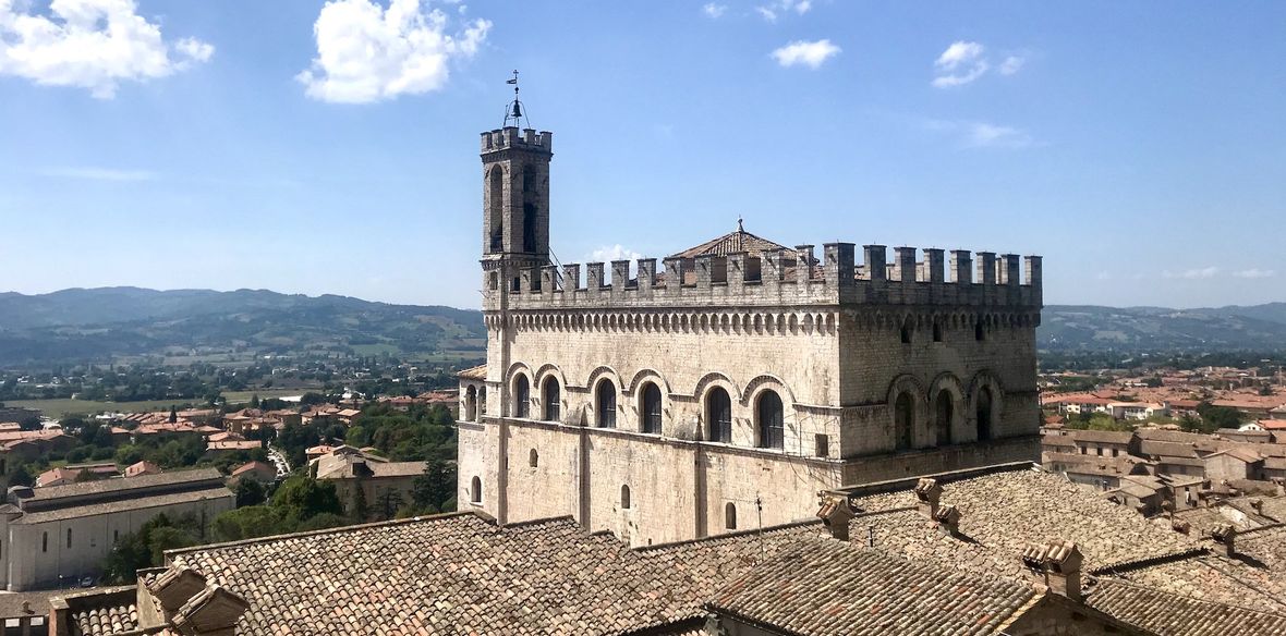 Tra Marche e Umbria: Gubbio e l’eremo di Fonte Avellana
